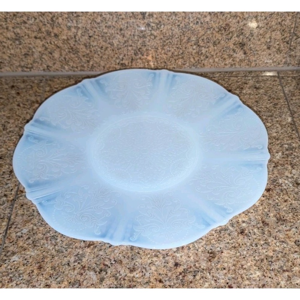 Vintage MacBeth-Evans American Sweetheart White Opalescent 10.5" Dinner Plate